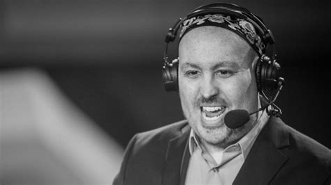 TotalBiscuit .